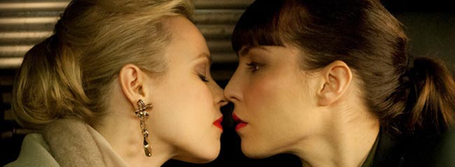 Rachel Mcadams And Noomi Rapace In Passion Near Kiss Scene