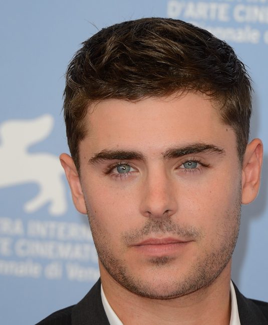 Zac Efron Toplines ARE WE OFFICIALLY DATING?