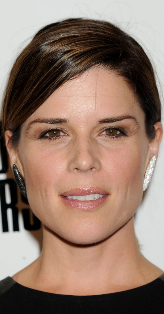 THIRD PERSON Premiere in Los Angeles – Neve Campbell - FilmoFilia