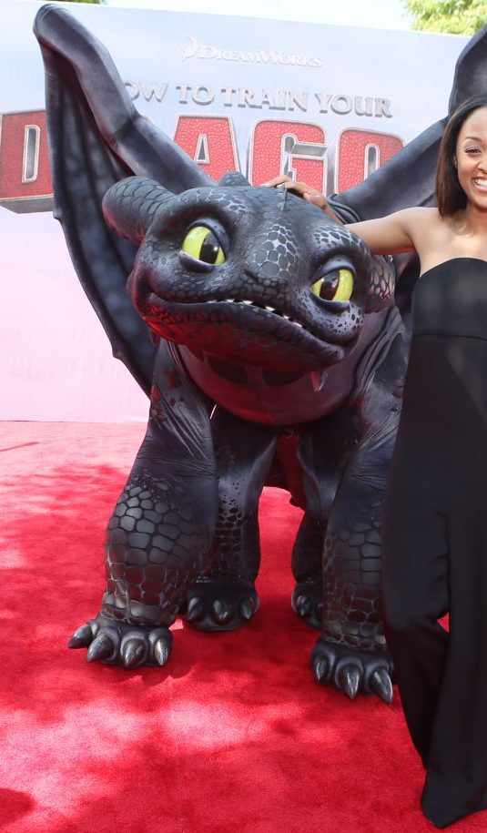 Tia Mowry - HOW TO TRAIN YOUR DRAGON 2 Premiere in Los Angeles - FilmoFilia