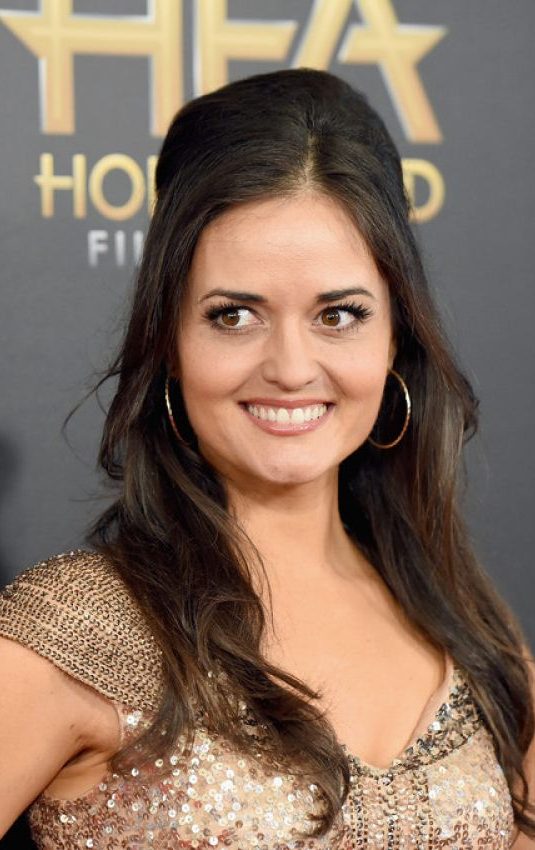 Danica McKellar Face