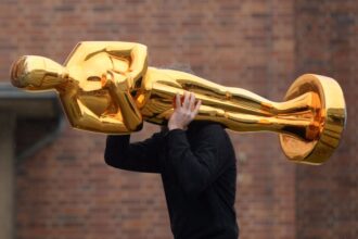 Oscars Viewership Falls